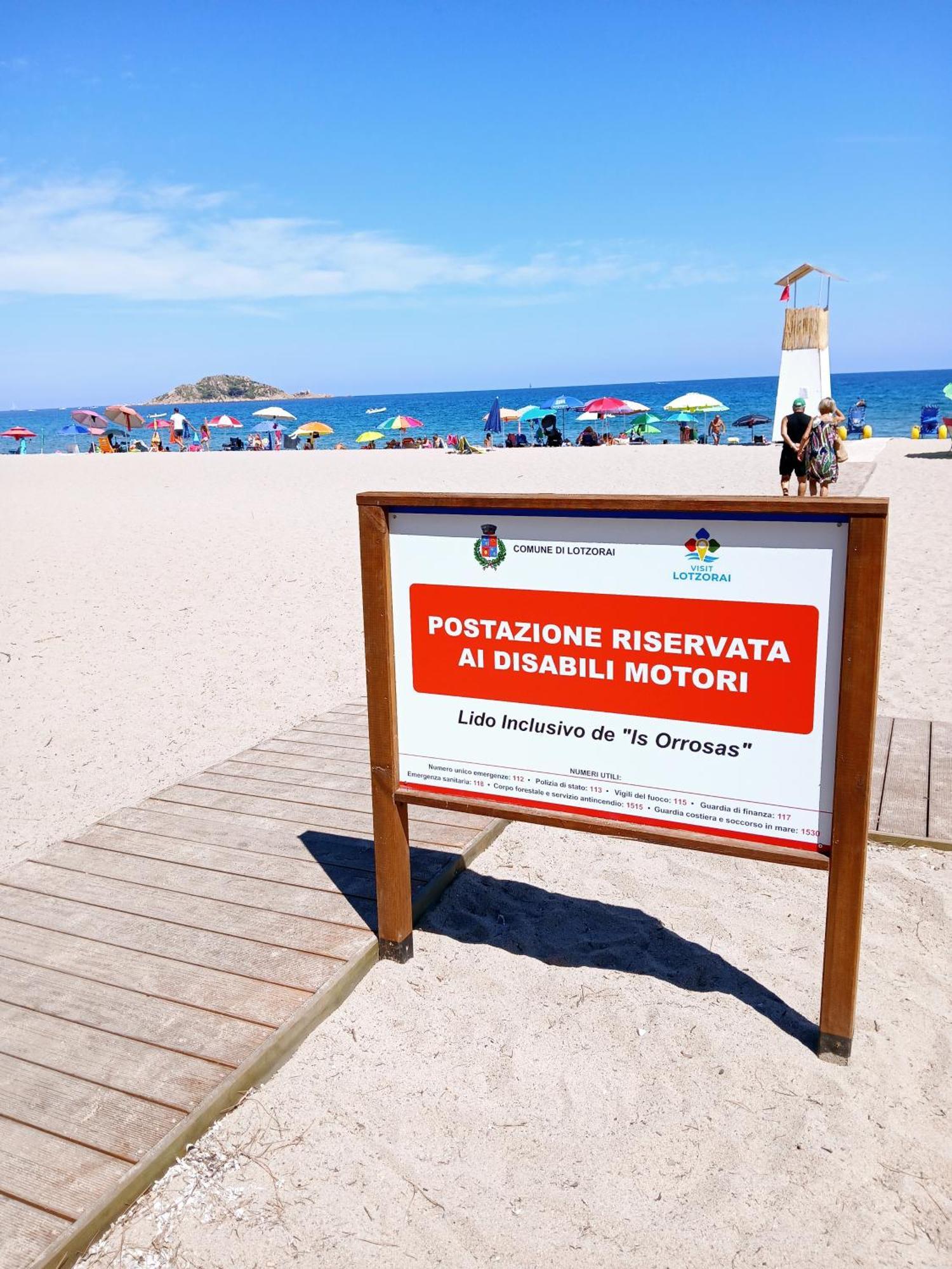Casa Vacanze Da Michele E Azzurra 로초라이 외부 사진