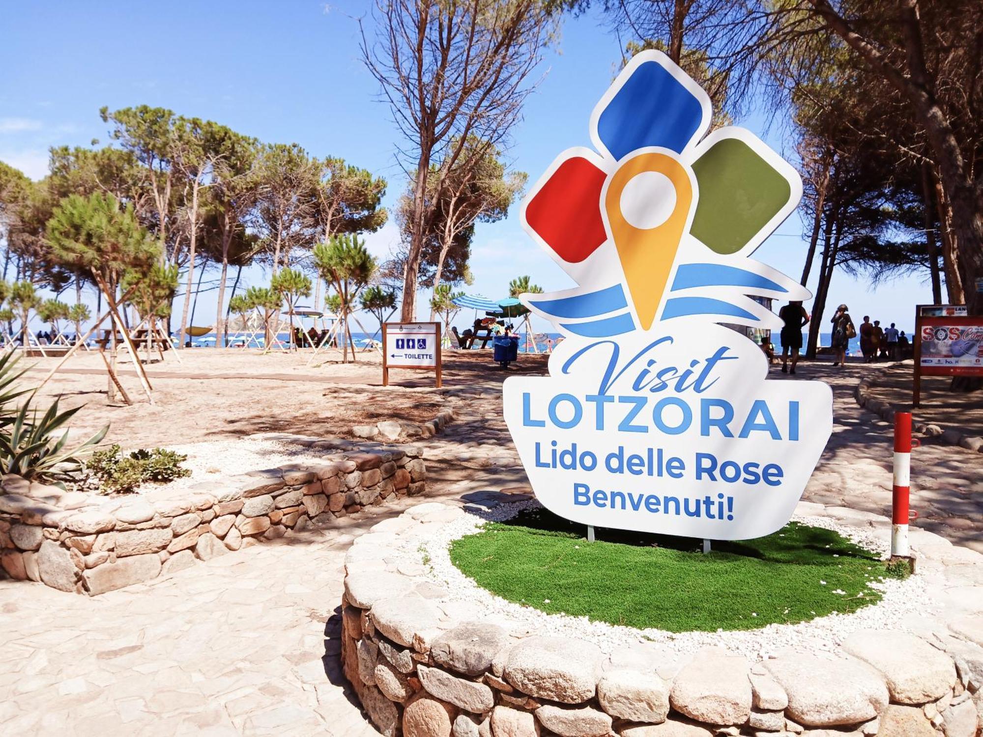 Casa Vacanze Da Michele E Azzurra 로초라이 외부 사진